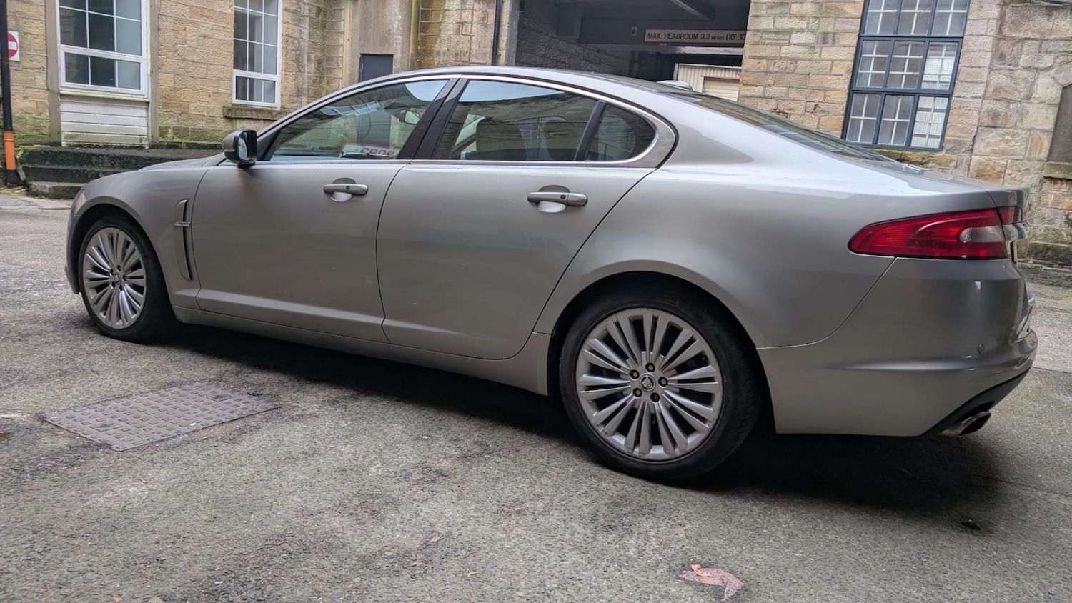 Used Jaguar XF 2011 for sale - 77676871: Photo 12