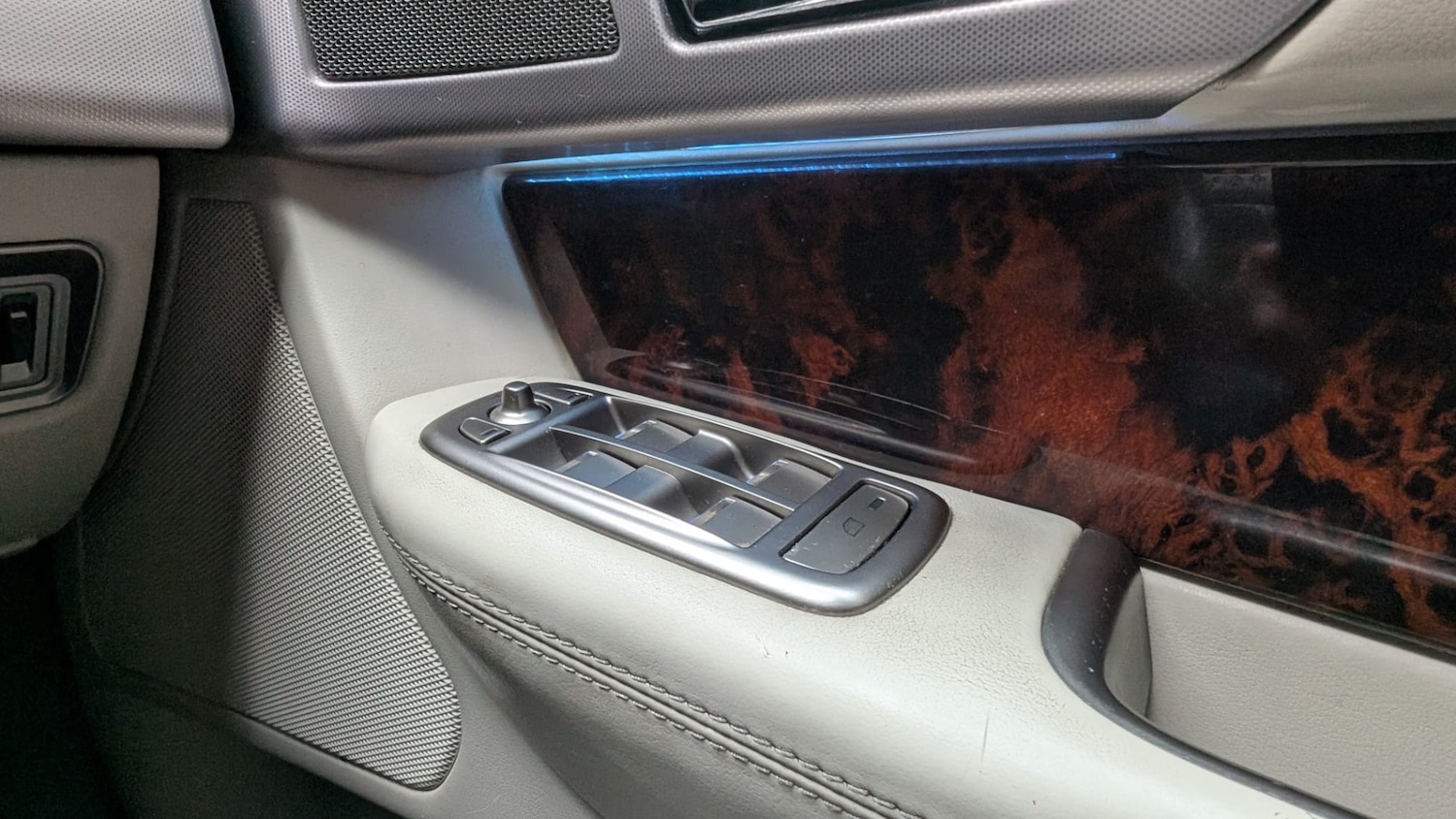 Used Jaguar XF 2011 for sale - 77676871: Photo 25