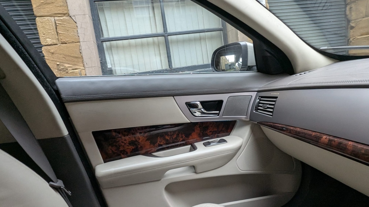 Used Jaguar XF 2011 for sale - 77676871: Photo 29