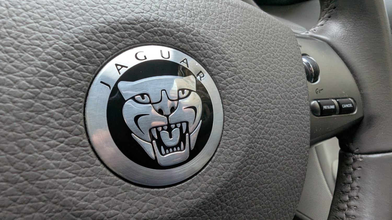 Used Jaguar XF 2011 for sale - 77676871: Photo 32