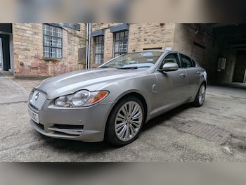 Used Jaguar XF 2011 for sale - 77676871: Photo