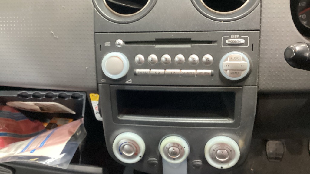 Used Mitsubishi Colt 2007 for sale - 77570140: Photo 11