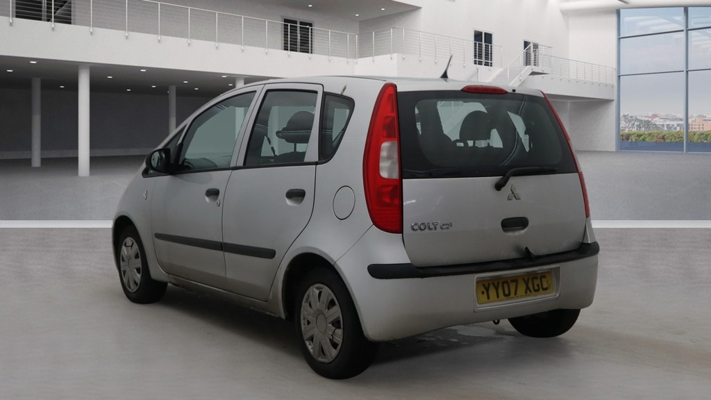 Used Mitsubishi Colt 2007 for sale - 77570140: Photo 3