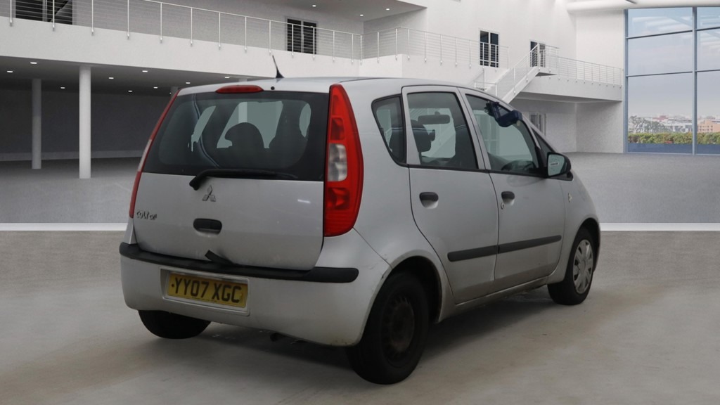 Used Mitsubishi Colt 2007 for sale - 77570140: Photo 4