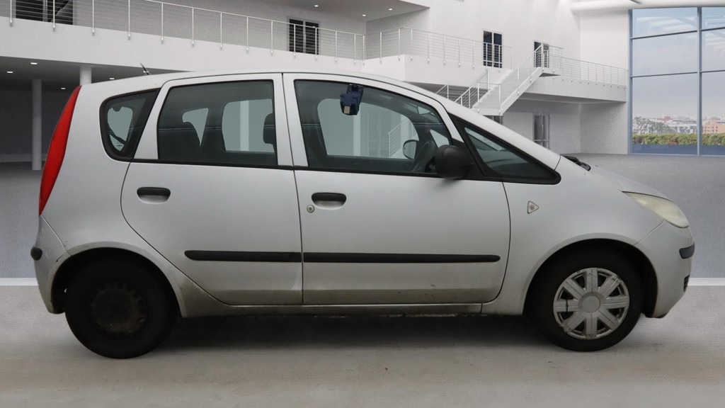 Used Mitsubishi Colt 2007 for sale - 77570140: Photo 5