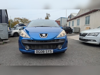 2008 (08) - 1.4 M play 3dr