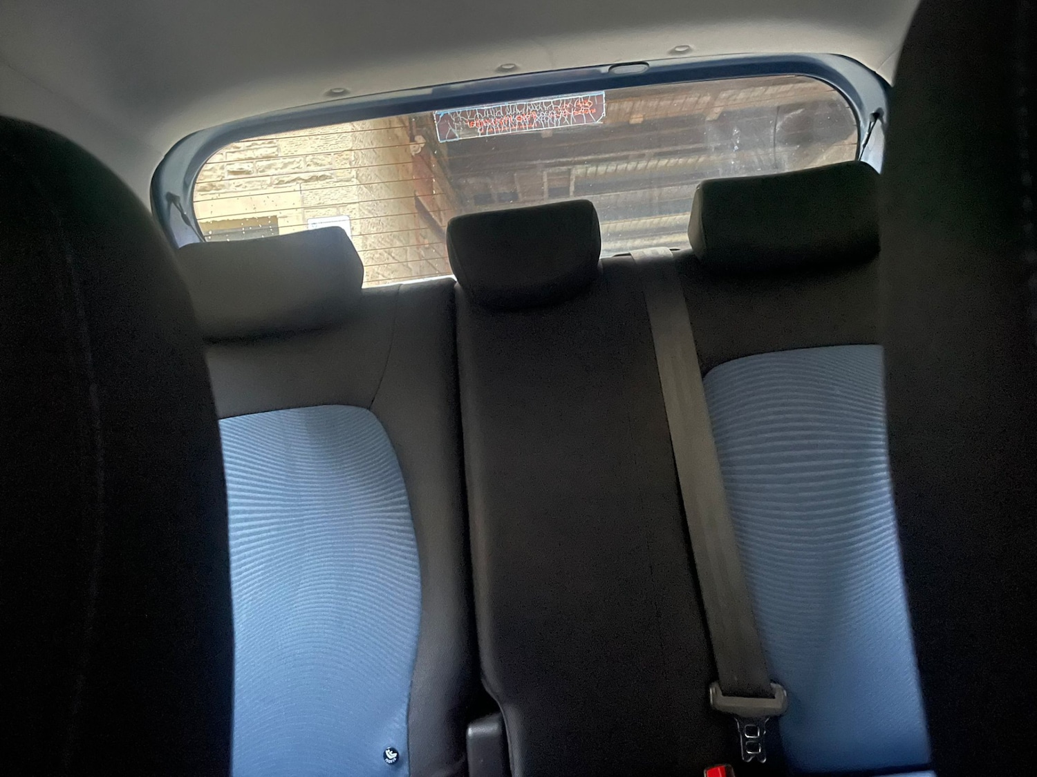 Used Hyundai i10 2015 for sale - 77504688: Photo 15