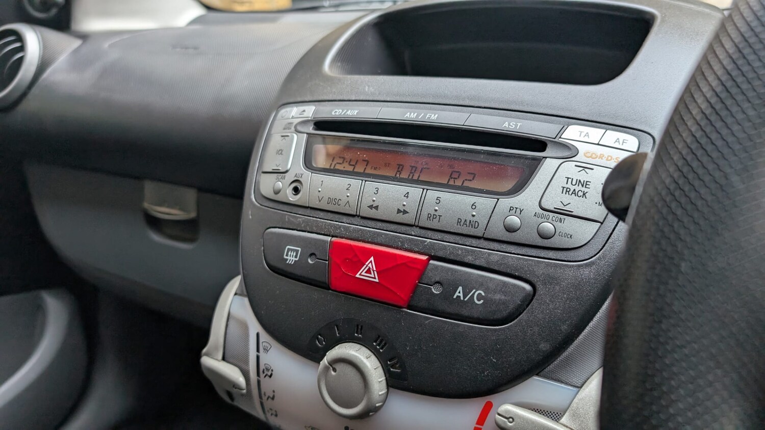 Used Peugeot 107 2006 for sale - 77504398: Photo 21