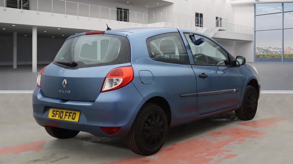 Used Renault Clio 2010 for sale - 76379252: Photo 4