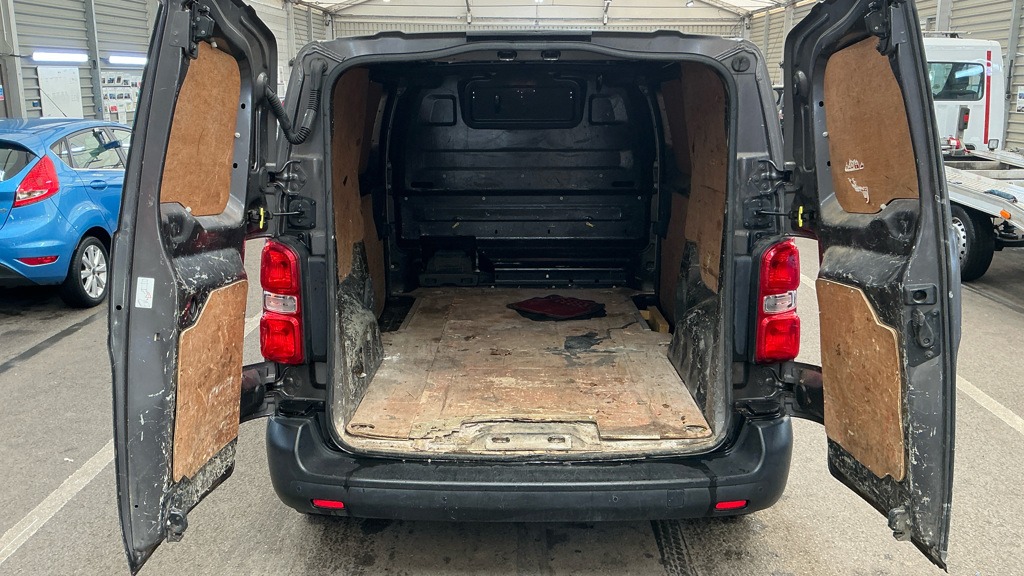 Used Peugeot Expert 2017 for sale - 78061524: Photo 8