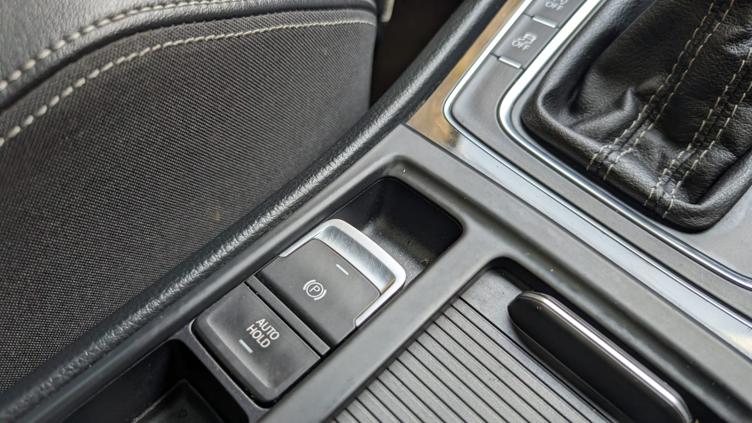 Used Volkswagen Golf 2014 for sale - 77630161: Photo 28