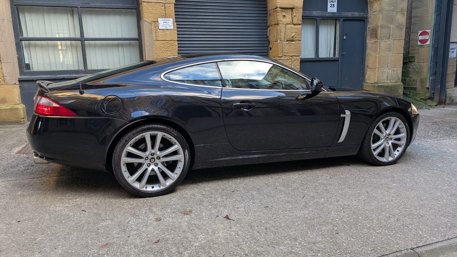 Used Jaguar XKR 2007 for sale - 77053414: Photo 16