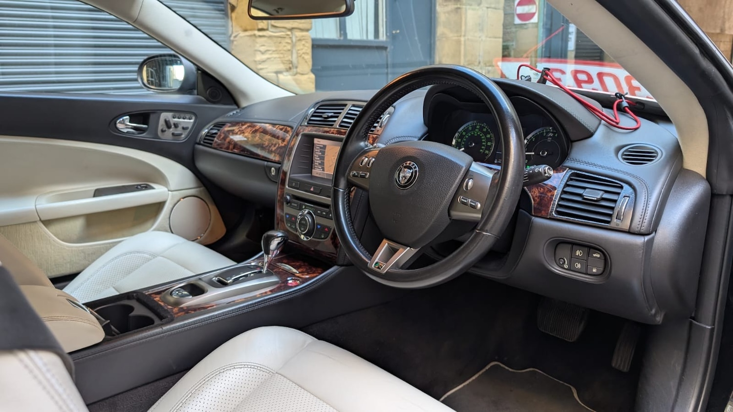 Used Jaguar XKR 2007 for sale - 77053414: Photo 28