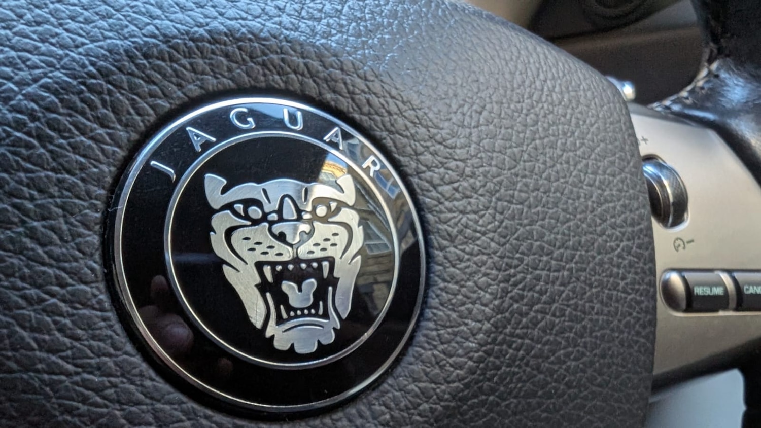 Used Jaguar XKR 2007 for sale - 77053414: Photo 38