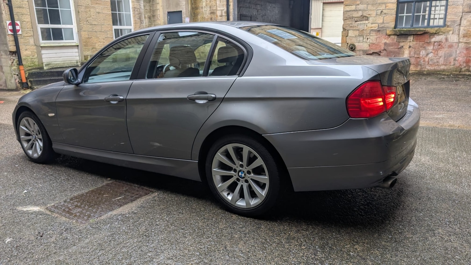 Used BMW 3 Series 2011 for sale - 76854725: Photo 10