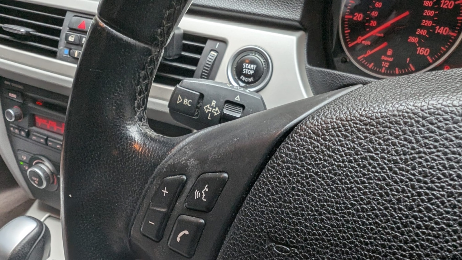 Used BMW 3 Series 2011 for sale - 76854725: Photo 35