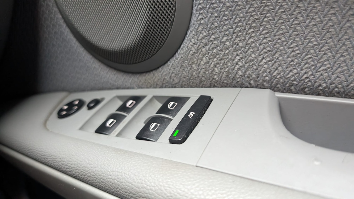 Used BMW 3 Series 2011 for sale - 76854725: Photo 36