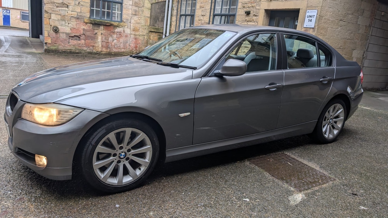 Used BMW 3 Series 2011 for sale - 76854725: Photo 5