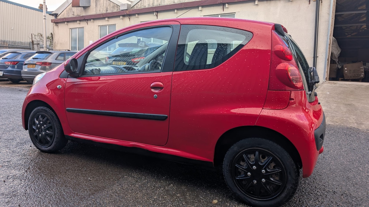 Used Peugeot 107 2009 for sale - 76404984: Photo 9