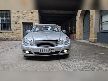 Used Mercedes-Benz E Class 2008 for sale - 78533361: Photo