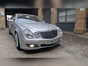 Used Mercedes-Benz E Class 2008 for sale - 78533361: Photo