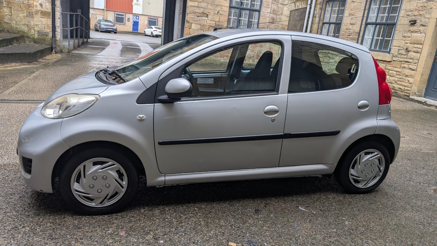 Used Peugeot 107 2011 for sale - 77617866: Photo 10