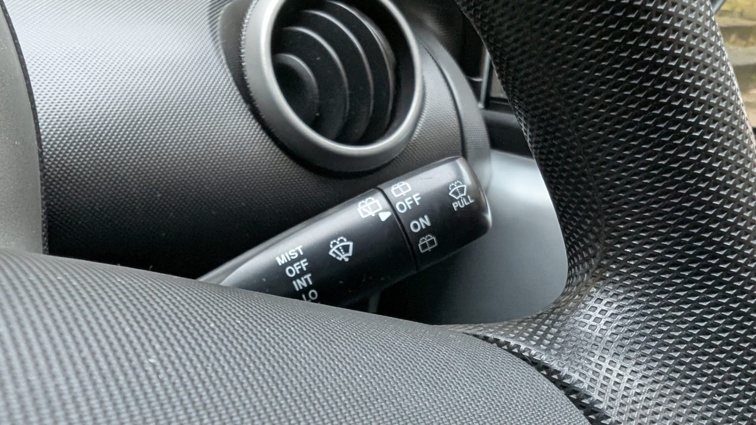 Used Peugeot 107 2011 for sale - 77617866: Photo 26