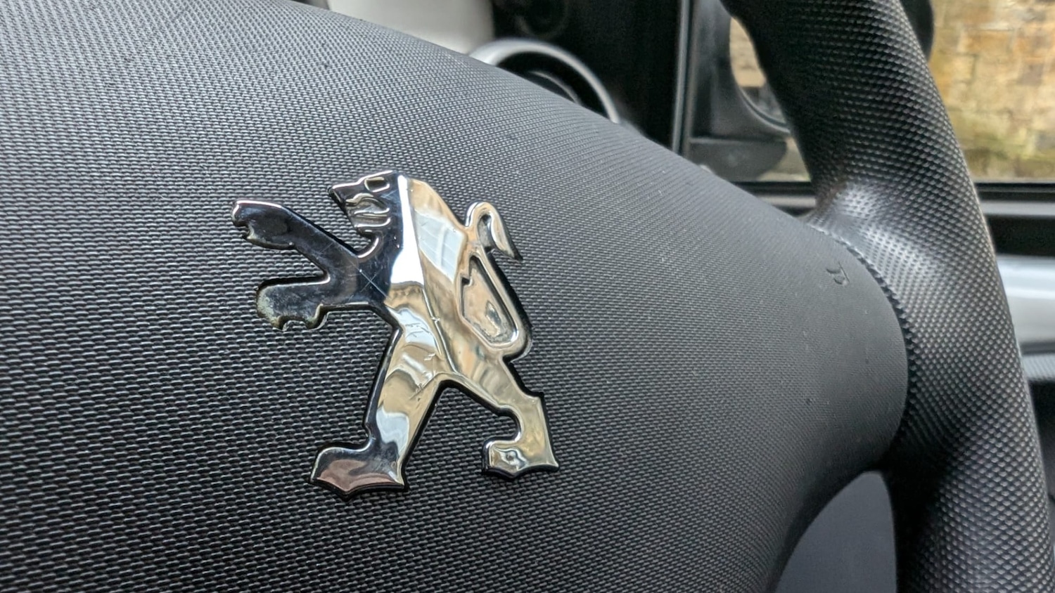 Used Peugeot 107 2011 for sale - 77617866: Photo 30