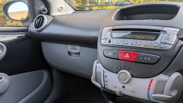 Used Toyota AYGO 2007 for sale - 76249351: Photo 17