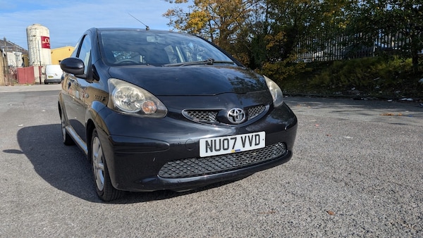 Used Toyota AYGO 2007 for sale - 76249351: Photo 2