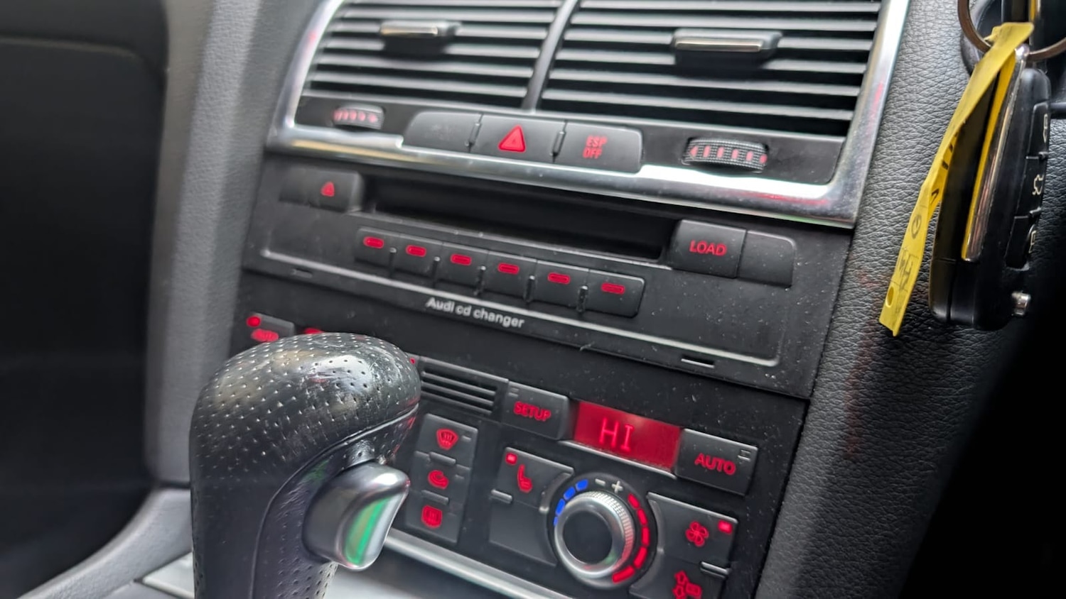 Used Audi Q7 2007 for sale - 76829636: Photo 23