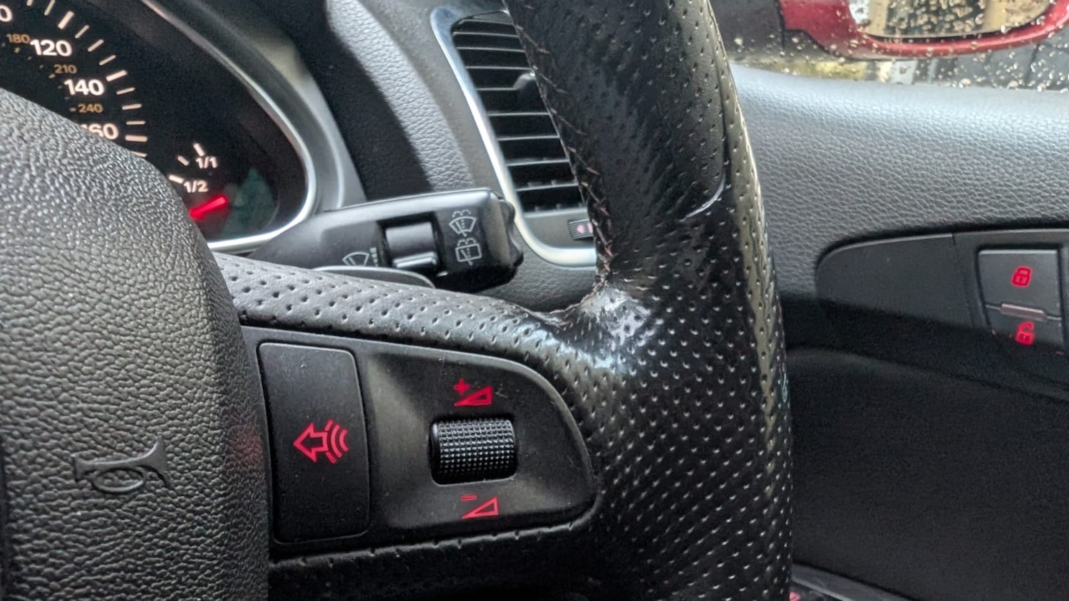 Used Audi Q7 2007 for sale - 76829636: Photo 29