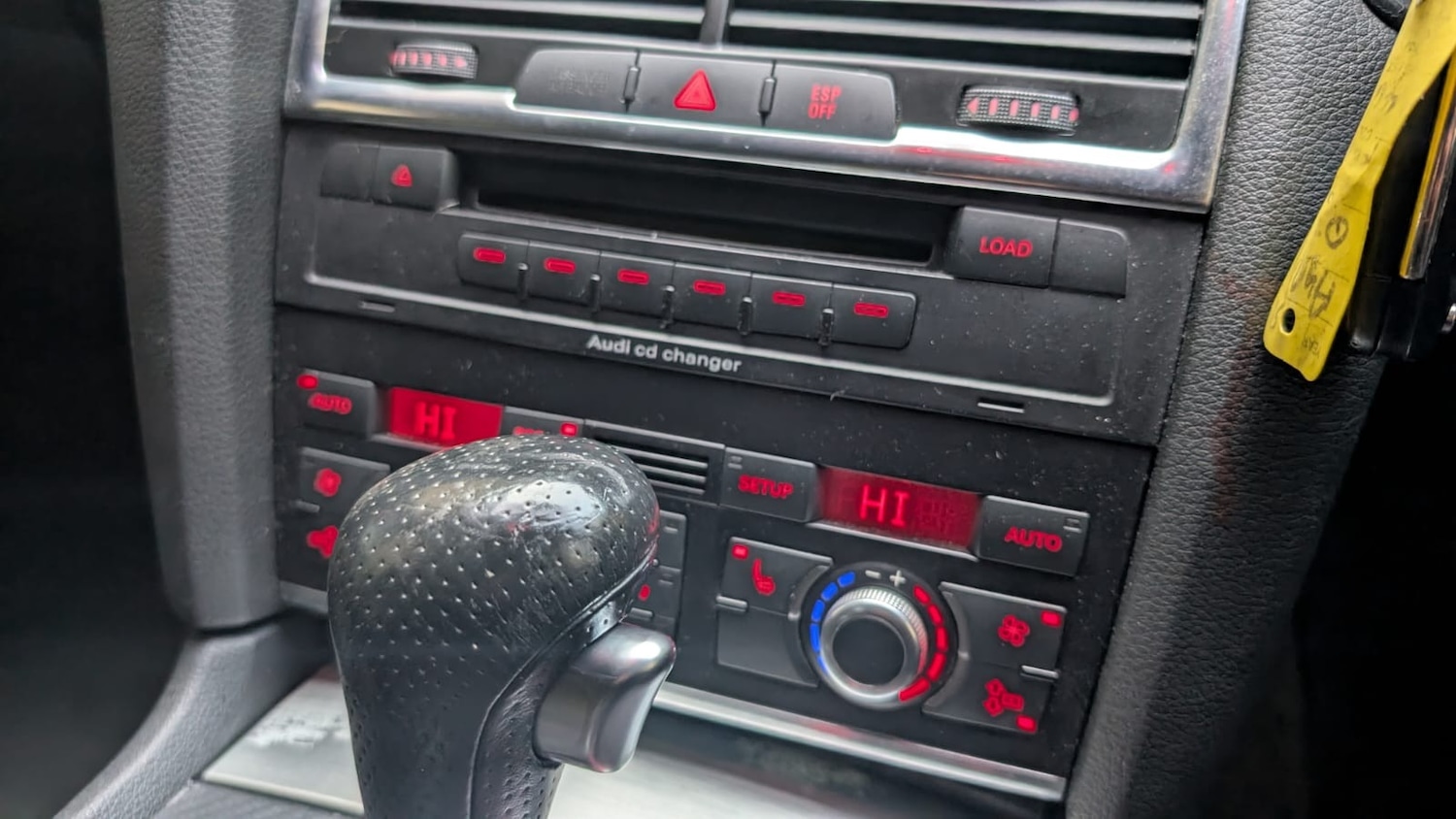 Used Audi Q7 2007 for sale - 76829636: Photo 33