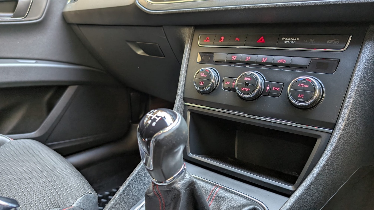 Used SEAT Leon 2015 for sale - 78197125: Photo 24