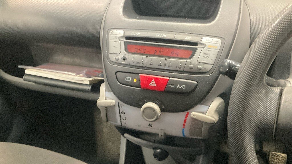 Used Toyota AYGO 2007 for sale - 77478290: Photo 11