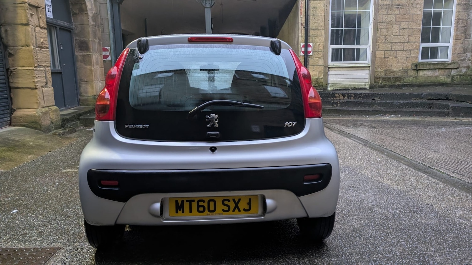 Used Peugeot 107 2011 for sale - 77137178: Photo 21