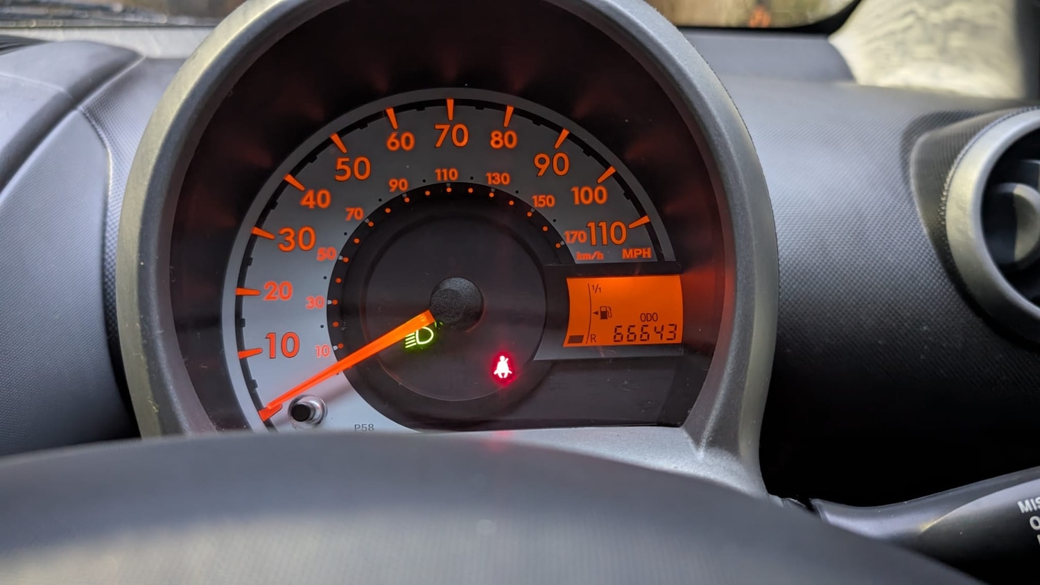 Used Peugeot 107 2011 for sale - 77137178: Photo 28