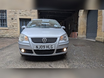Used Volkswagen Polo 2009 for sale - 78608407: Photo