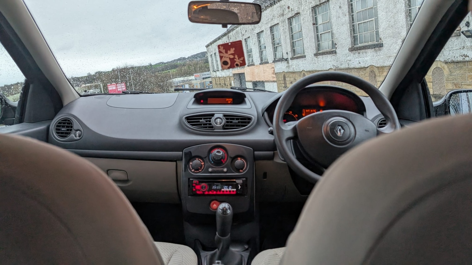 Used Renault Clio 2006 for sale - 76941065: Photo 17