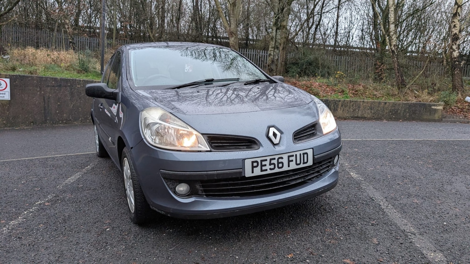 Used Renault Clio 2006 for sale - 76941065: Photo 2