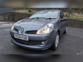 Used Renault Clio 2006 for sale - 76941065: Photo