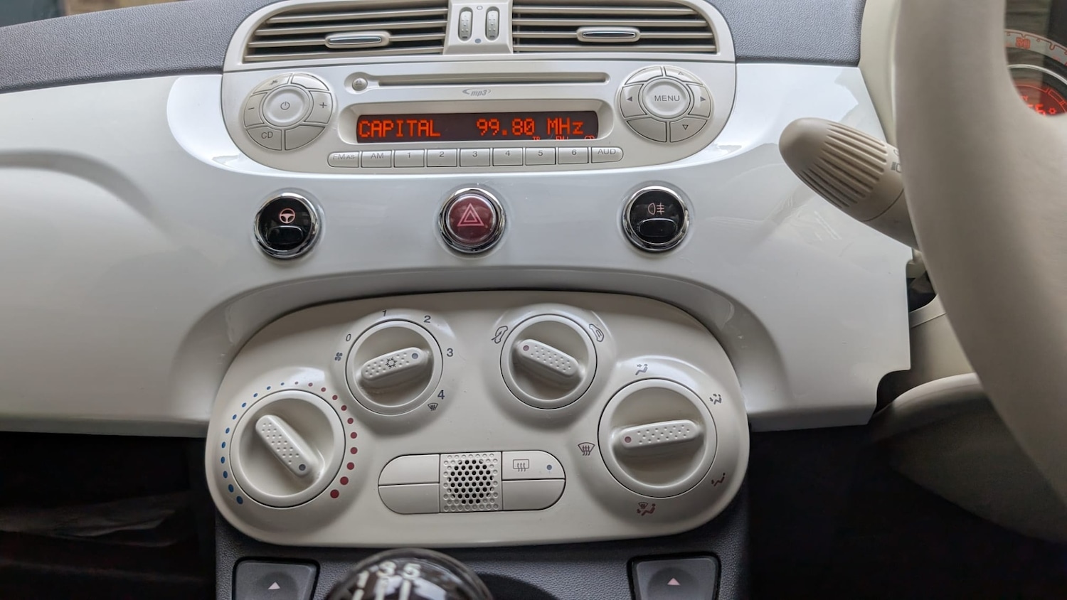 Used Fiat 500 2010 for sale - 77049332: Photo 24