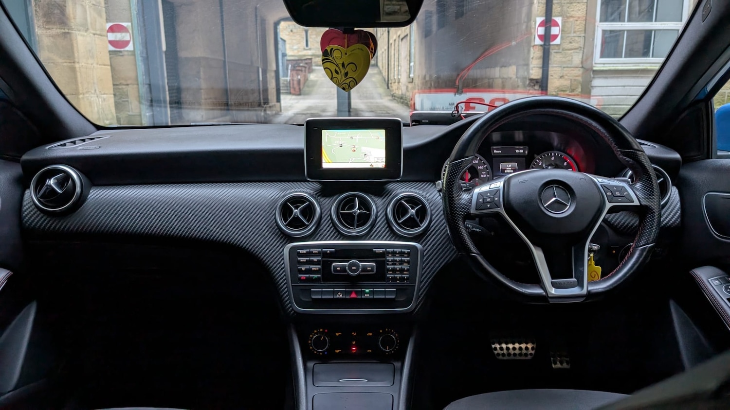 Used Mercedes-Benz A-Class 2014 for sale - 77049349: Photo 16