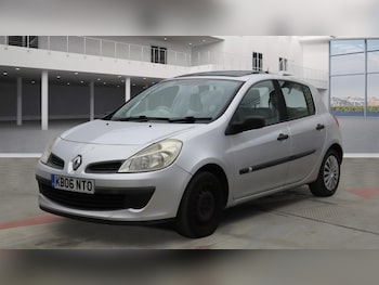 Used Renault Clio 2006 for sale - 77965779: Photo