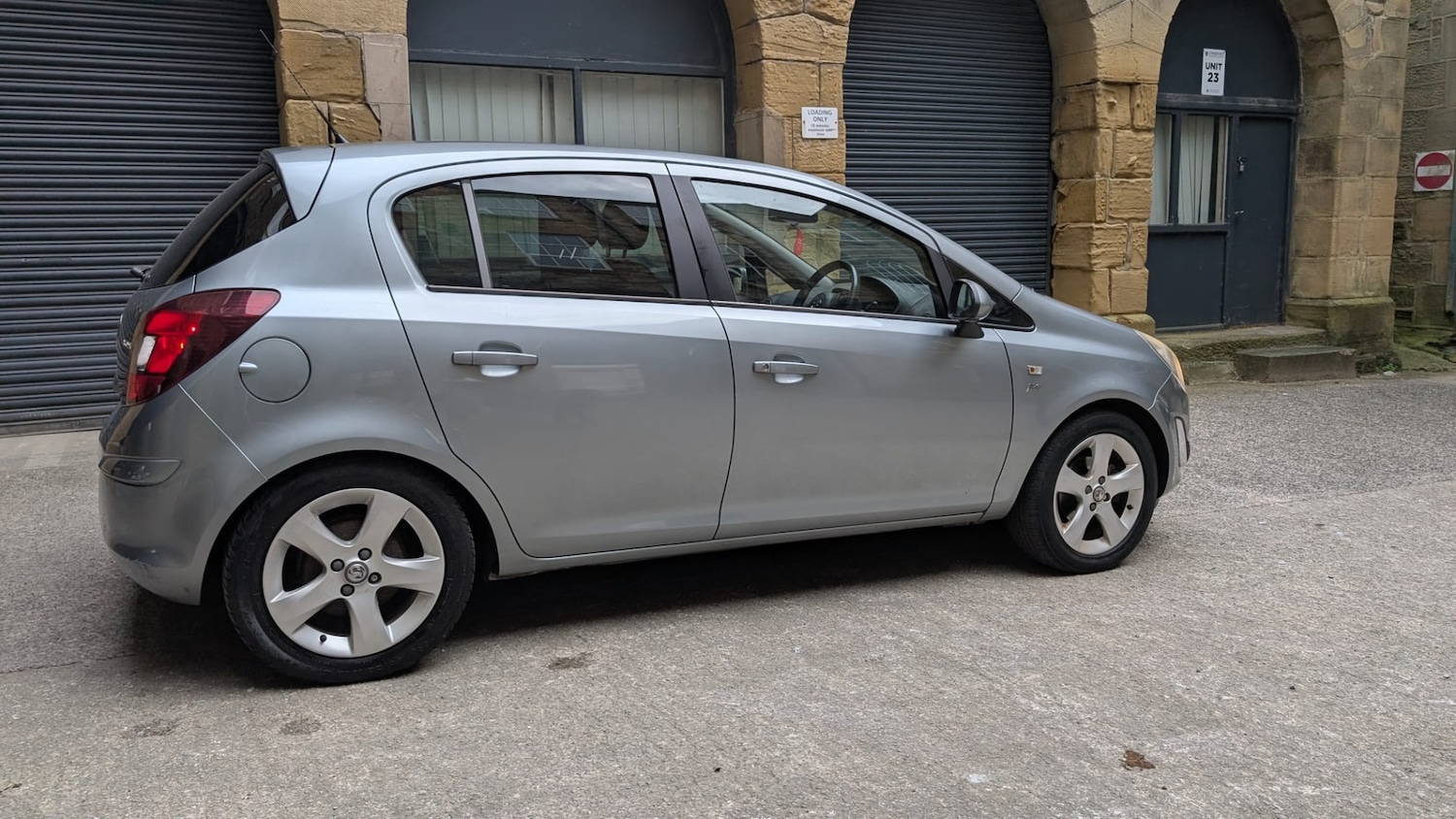 Used Vauxhall Corsa 2012 for sale - 77981441: Photo 9