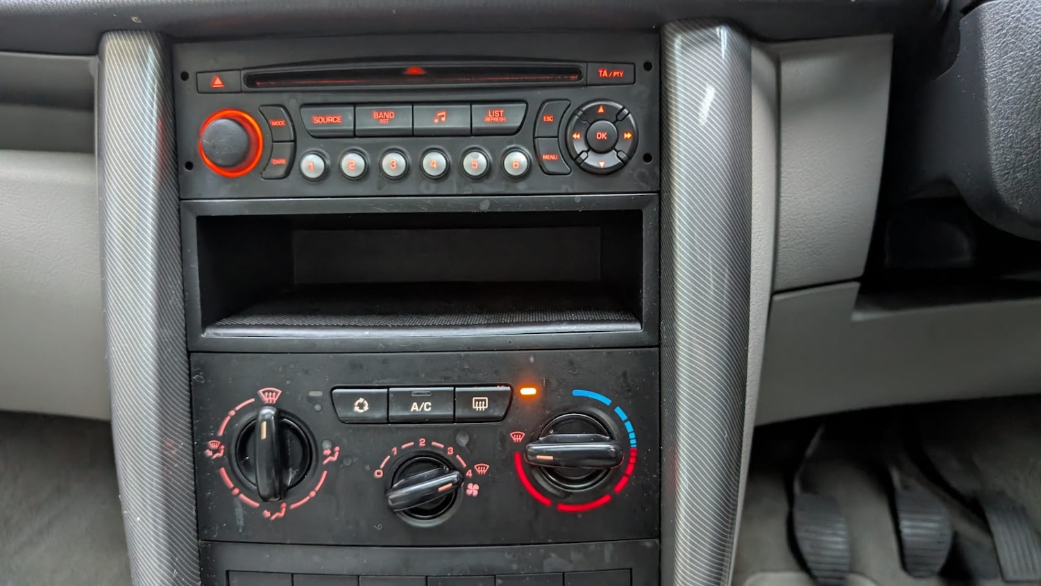 Used Peugeot 207 2007 for sale - 76877699: Photo 25