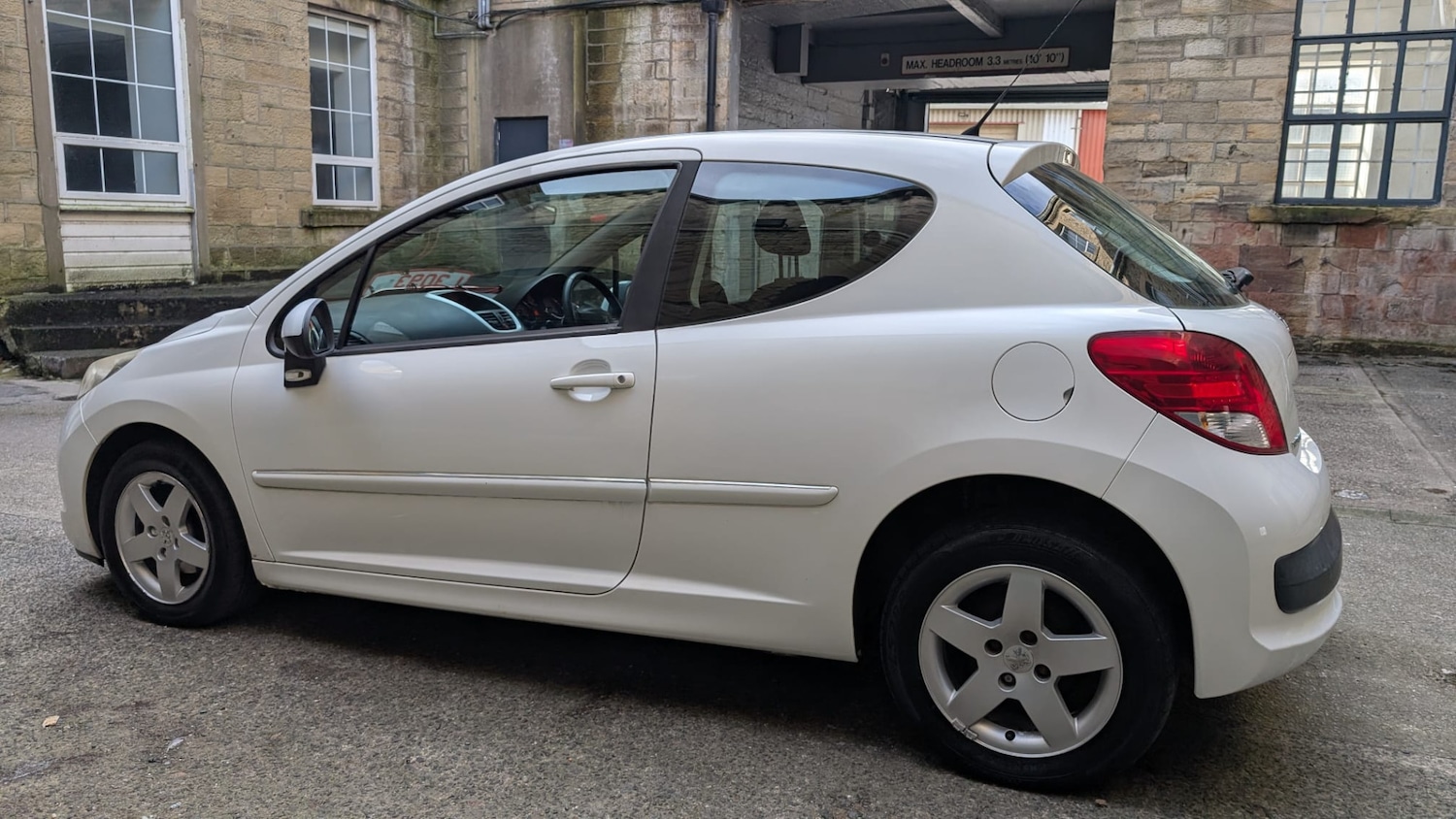 Used Peugeot 207 2011 for sale - 77651734: Photo 11