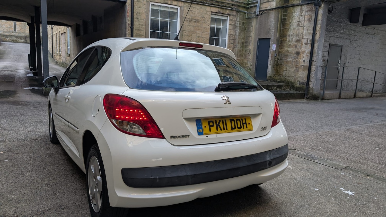 Used Peugeot 207 2011 for sale - 77651734: Photo 16