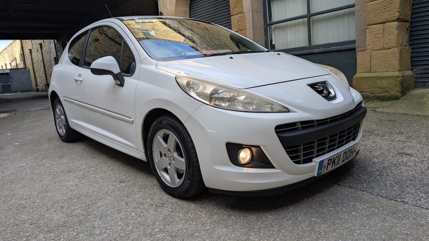 Used Peugeot 207 2011 for sale - 77651734: Photo 4