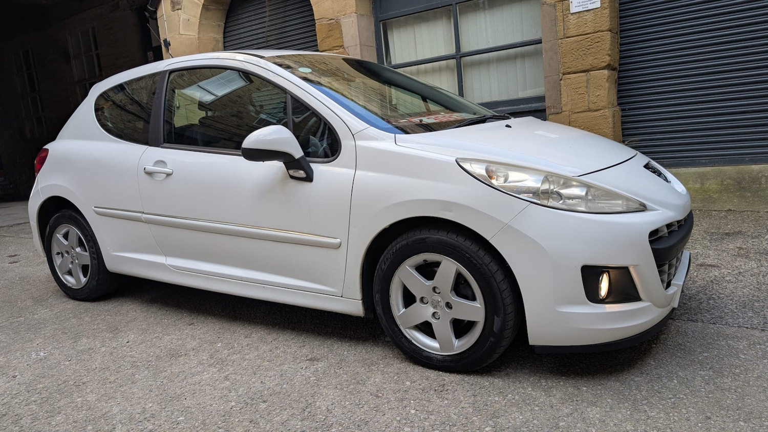 Used Peugeot 207 2011 for sale - 77651734: Photo 8